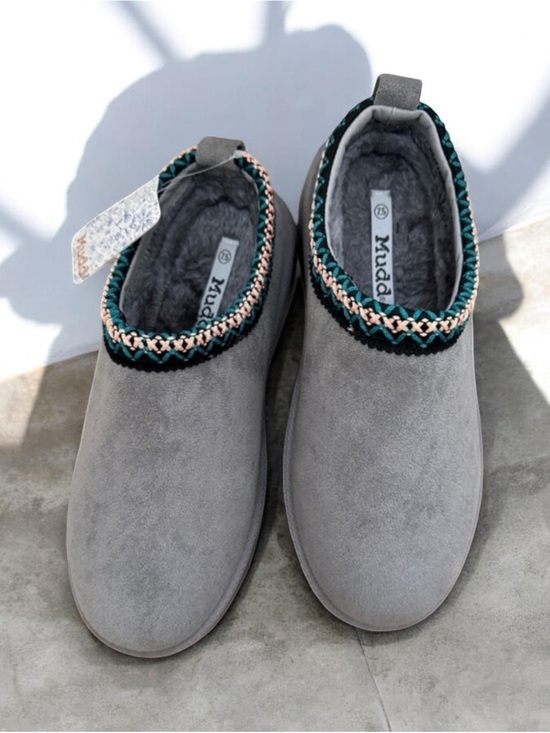 Mudd Shoes - MUDD Fur Slippers